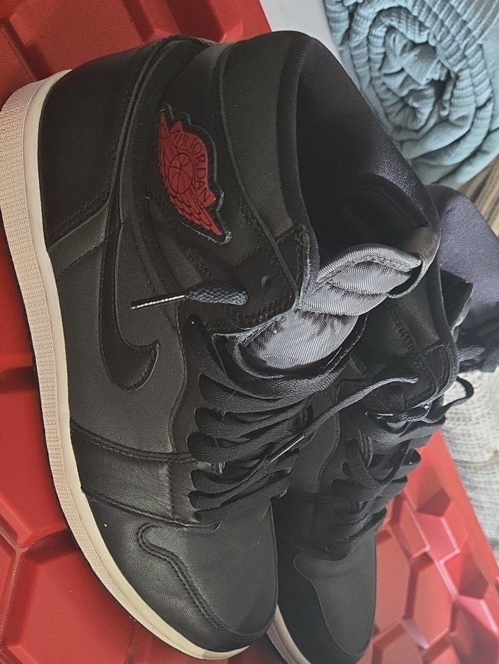 Jordan AIR JORDAN 1 RETRO HIGH OG.  SIZE 10